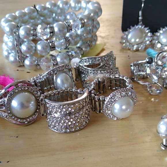 Paparazzi Bridal Lot - Picture 3 of 4